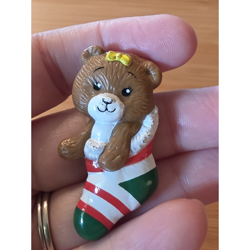 Vintage Russ PIN‎ Christmas Girl Bear in Stocking 1980s Holiday Brooch Pin